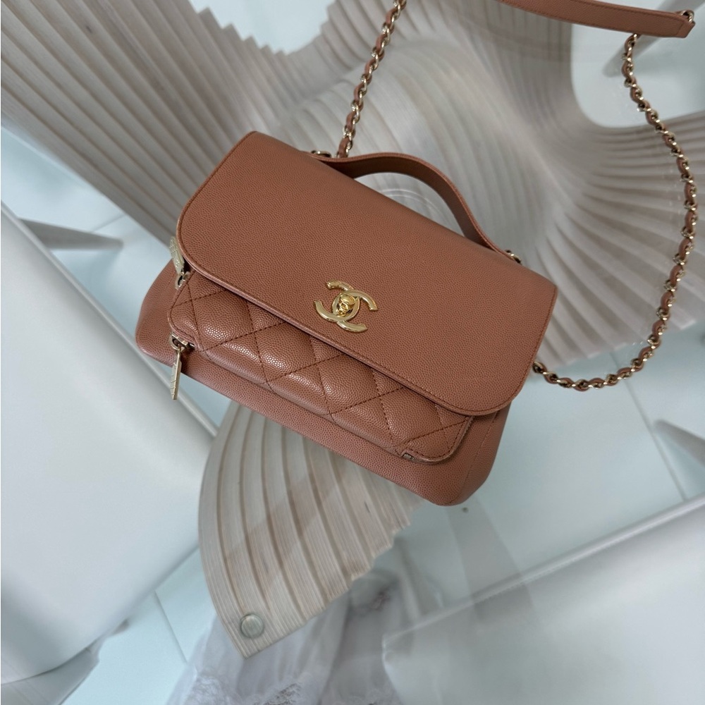 CHANEL Tan Crossbody Bag - Picture 8 of 11